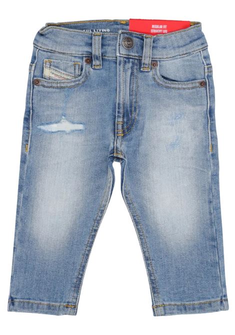 Jeans neonato in cotone denim DIESEL | K00322KXBN2/DELDENIM